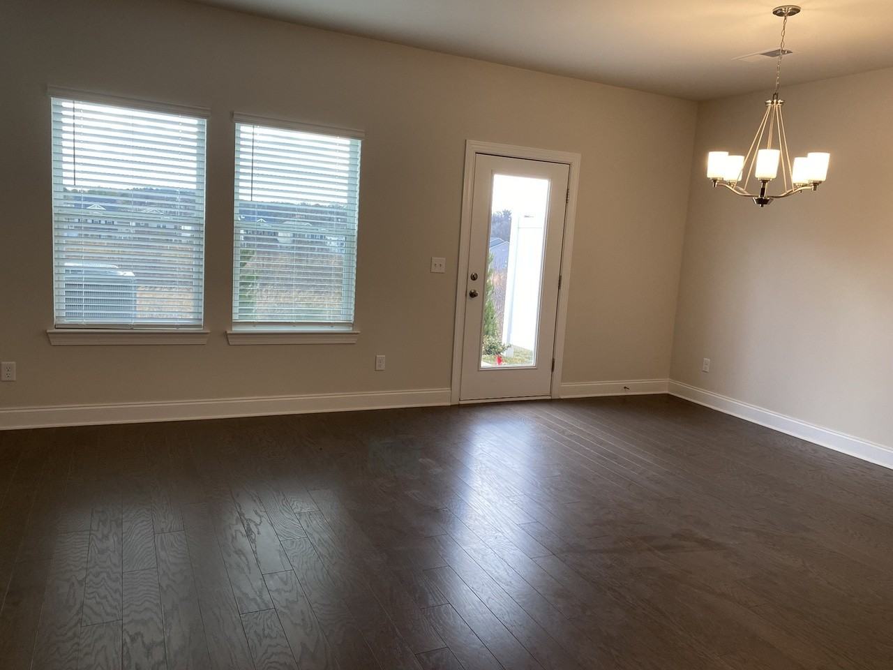 365 Coleman Ct #1 - Photo 3 of 15