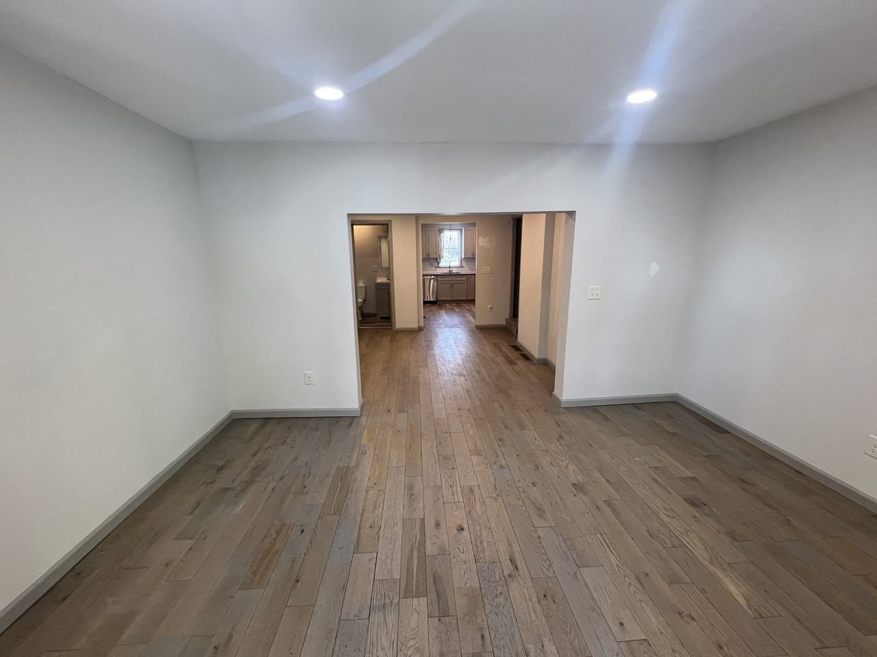 34 N Lee St #1 - Photo 2 of 21