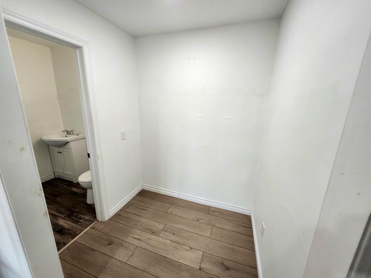 615 Rothesay Ave #A206 - Photo 5 of 7