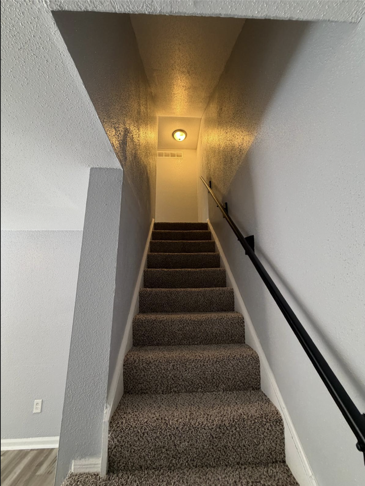 3561 Valencia St #3563 - Photo 7 of 9