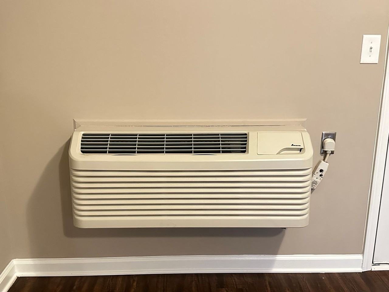 Condor Court - Photo 6 of 50