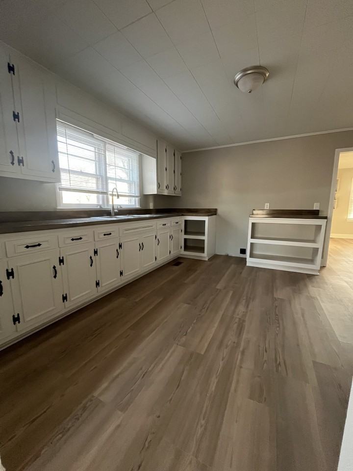 4214 North Carolina 182 #1 - Photo 2 of 8