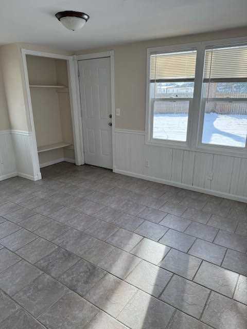 719 Sherwood Ter #1 - Photo 5 of 10