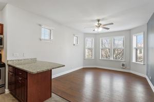 featured image of 3631 W Dickens Ave