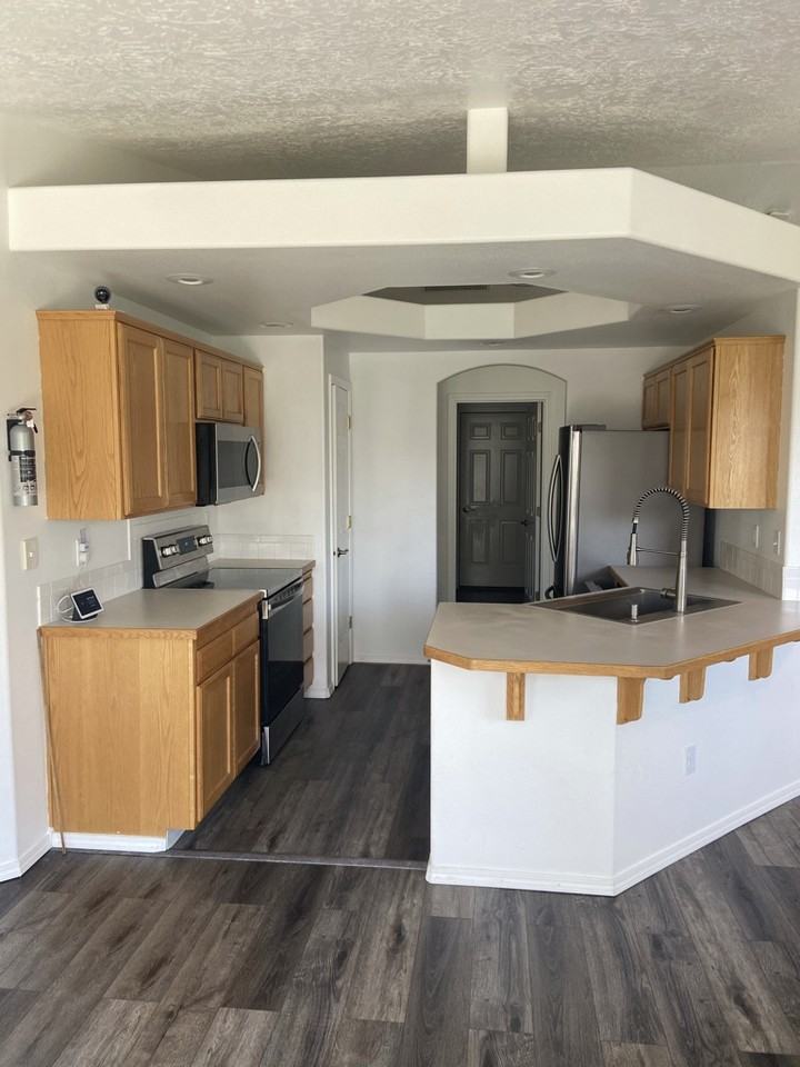 1745 Challis Dr #1 - Photo 5 of 26