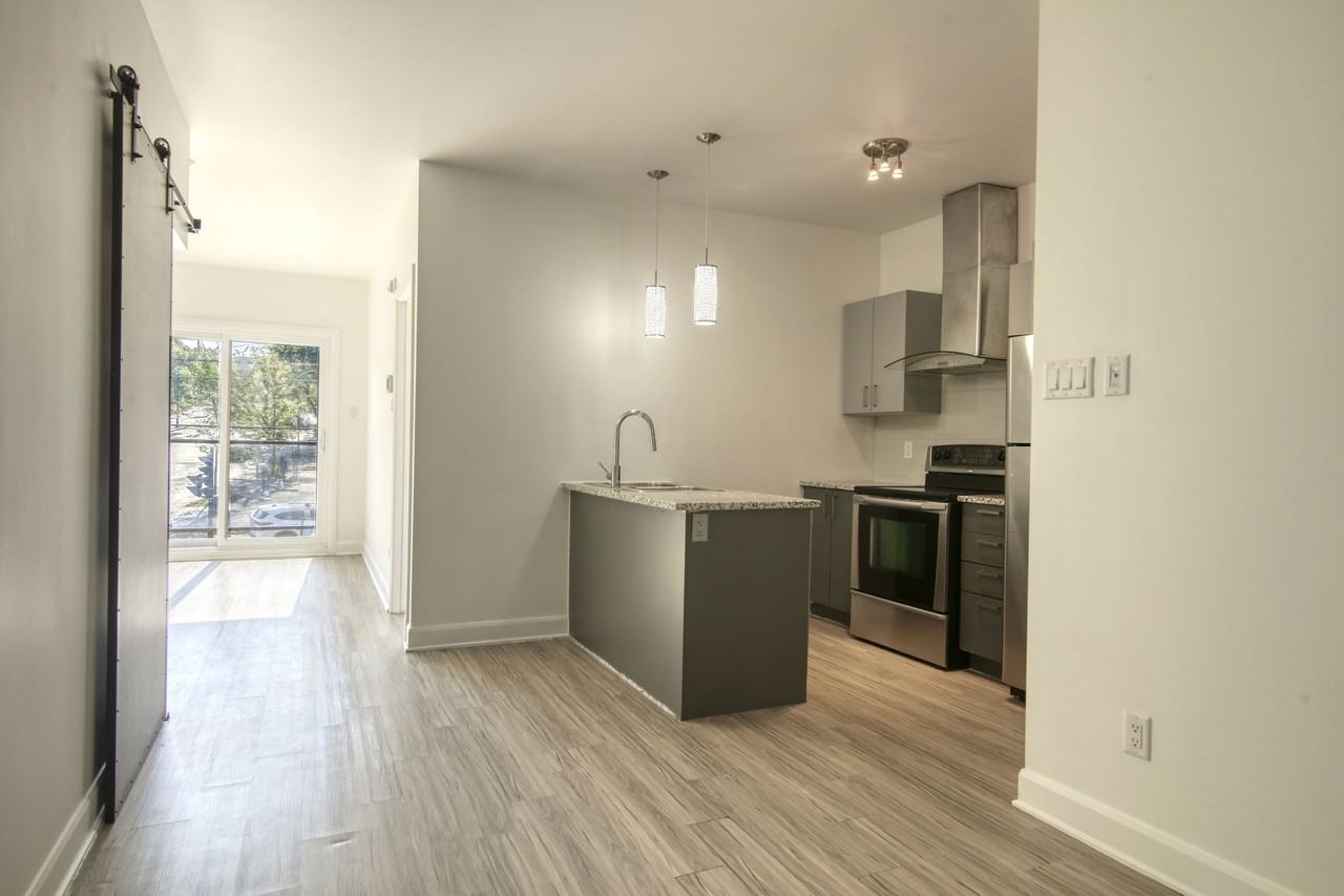 6600 Darlington - Photo 4 of 50