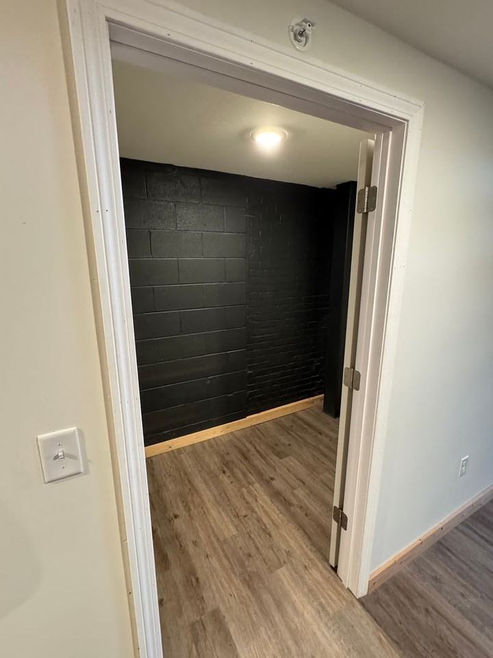 S+S Lofts - Photo 5 of 13