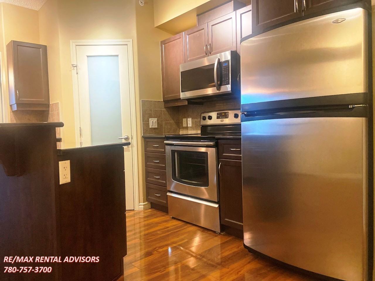 #511 10303 111 Street Northwest - Photo 4 of 20