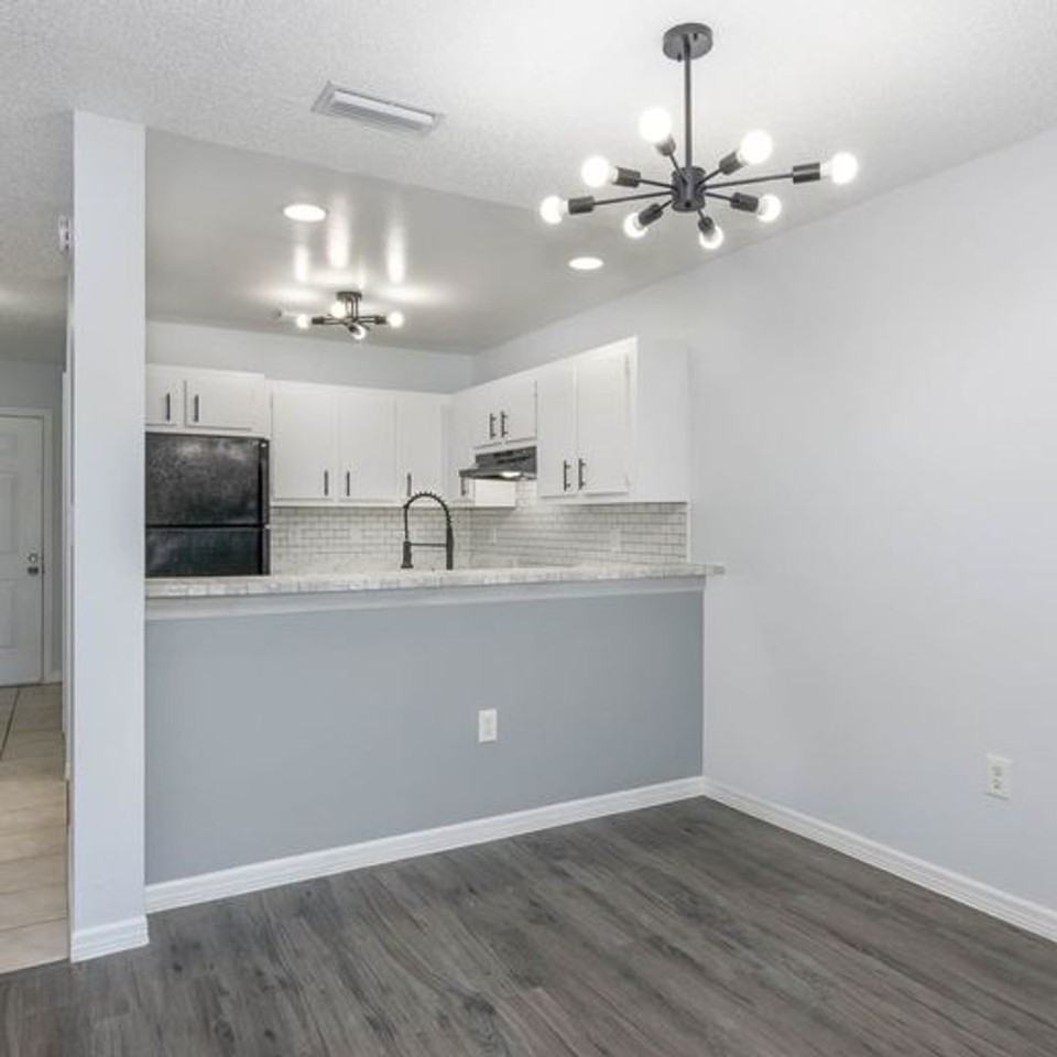 3165 South St. - Photo 7 of 50