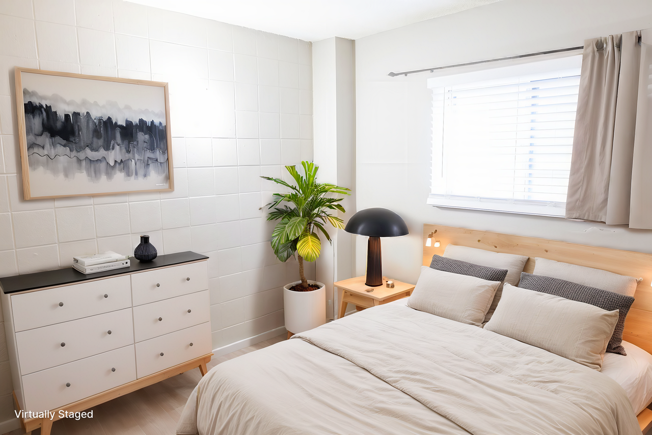 Vintage Squared - Photo 3 of 15