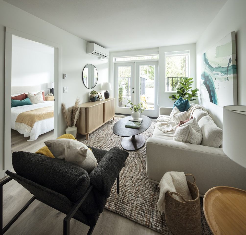 Red Sol - Photo 4 of 31