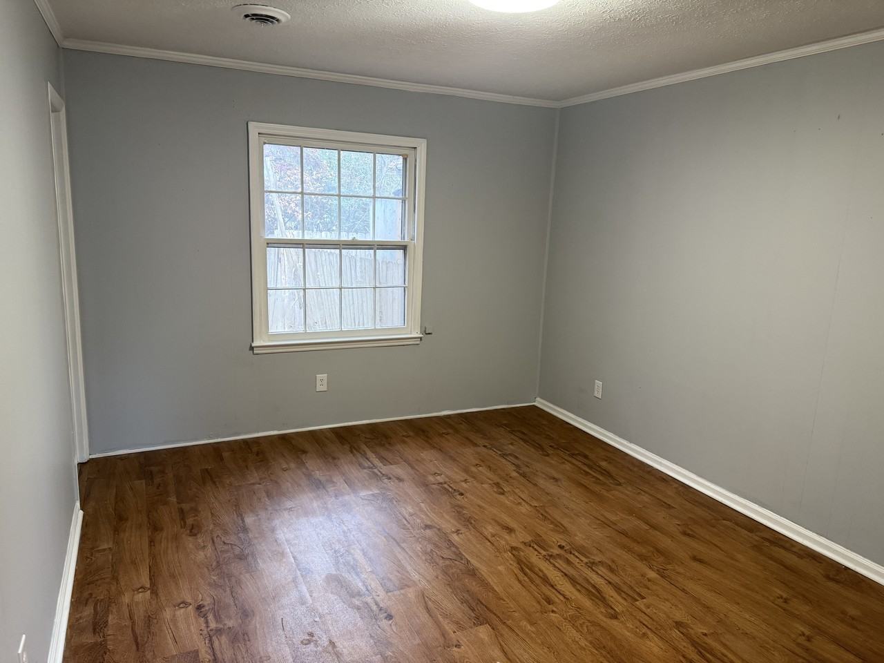 1000 62nd Avenue NorthUnit B #B - Photo 6 of 16