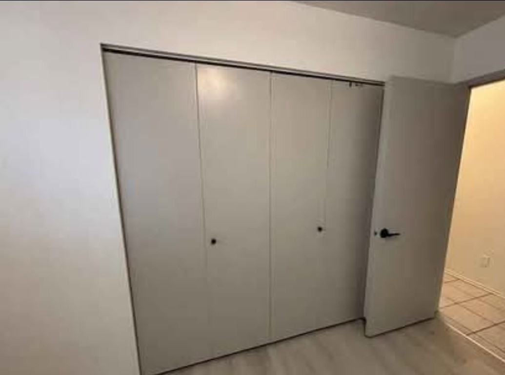 407 1 Avenue Northeast - Photo 5 of 7