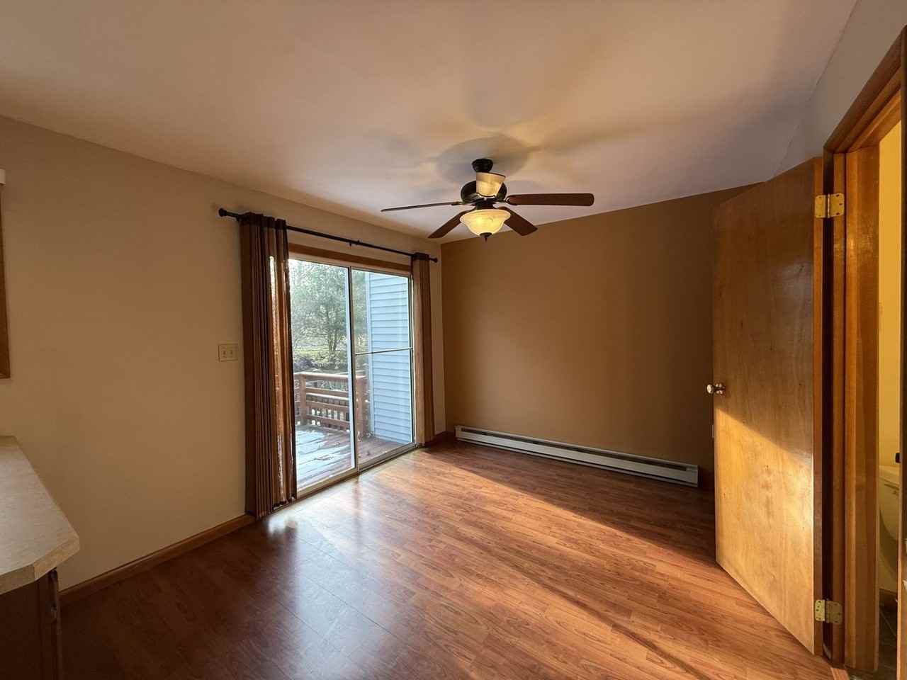 311 Oakwood Ave - Photo 7 of 15