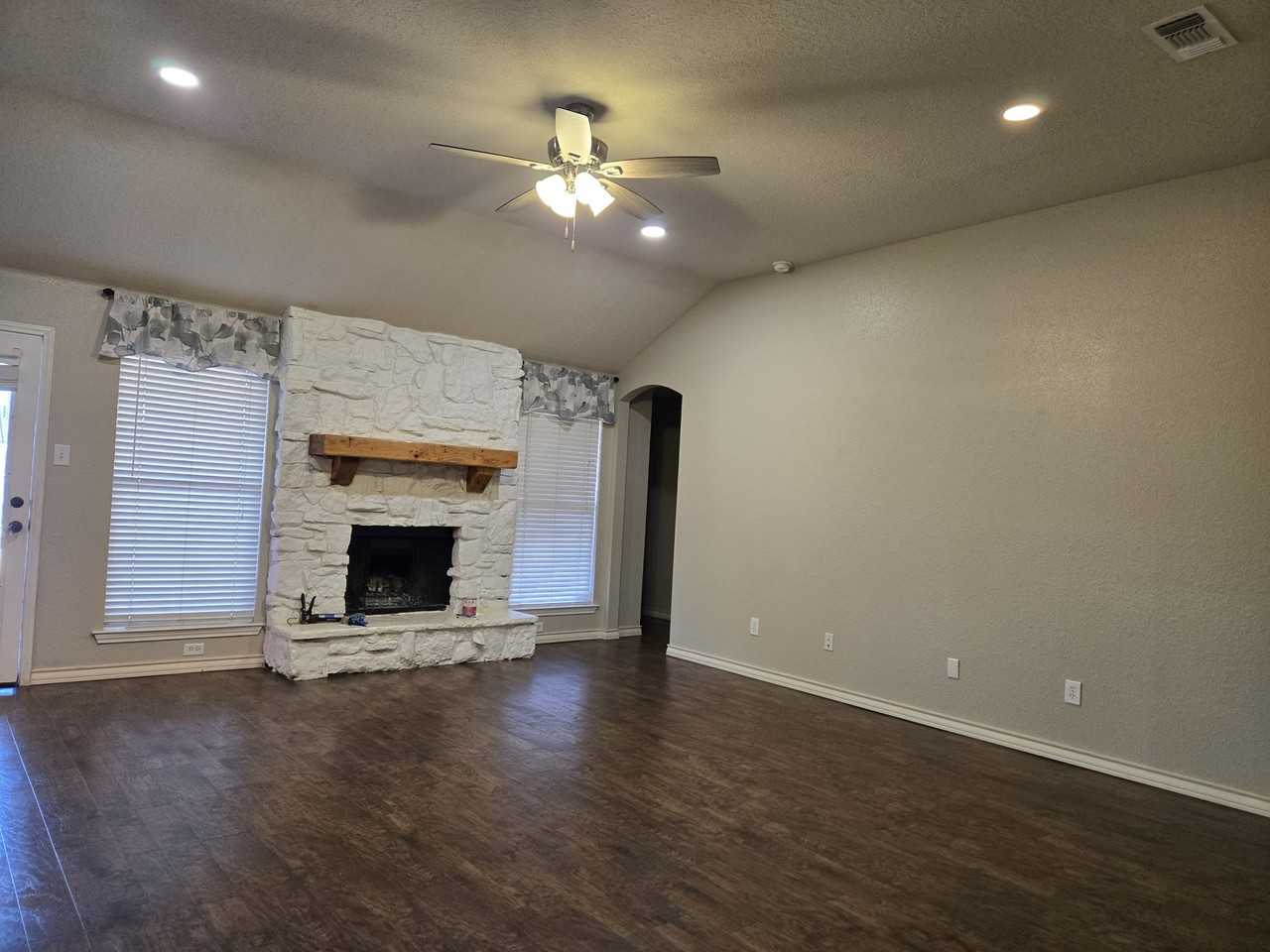 4924 Harvard Dr #1 - Photo 7 of 21