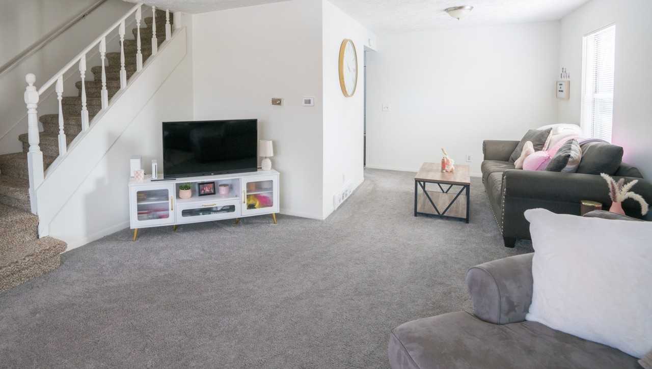 722 Alton Rd #722 - Photo 4 of 19