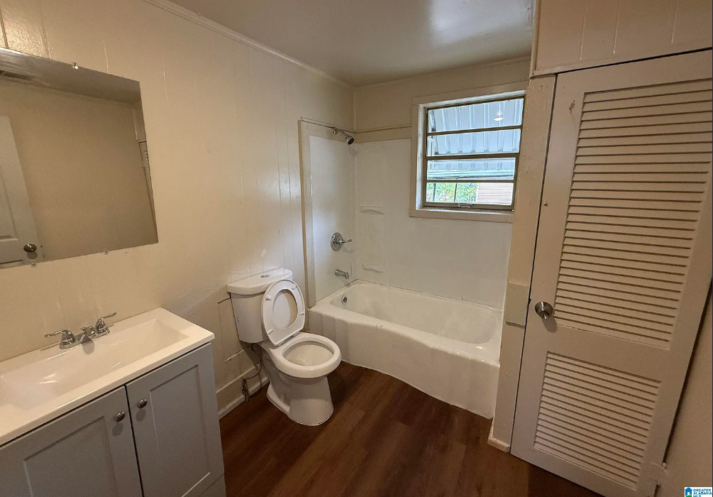 2212 20th St N #1 - Photo 2 of 7