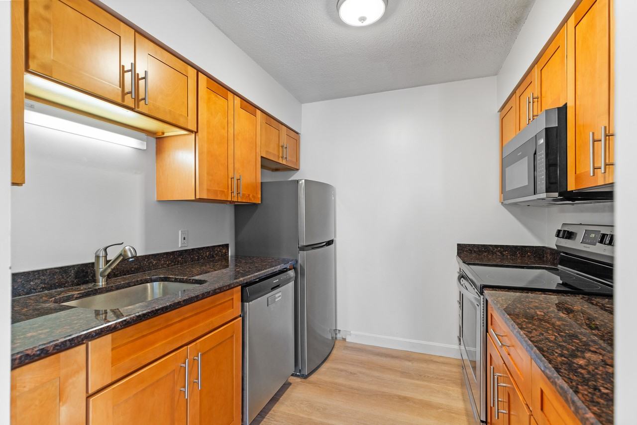 497 Broadway - 103 #103 - Photo 3 of 9