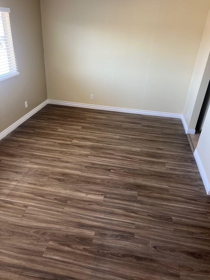 2810 W Slauson Ave #7 - Photo 2 of 8