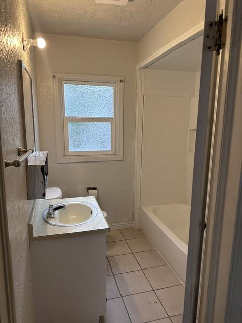 765 South Boulevard - 2 #2 - Photo 4 of 6