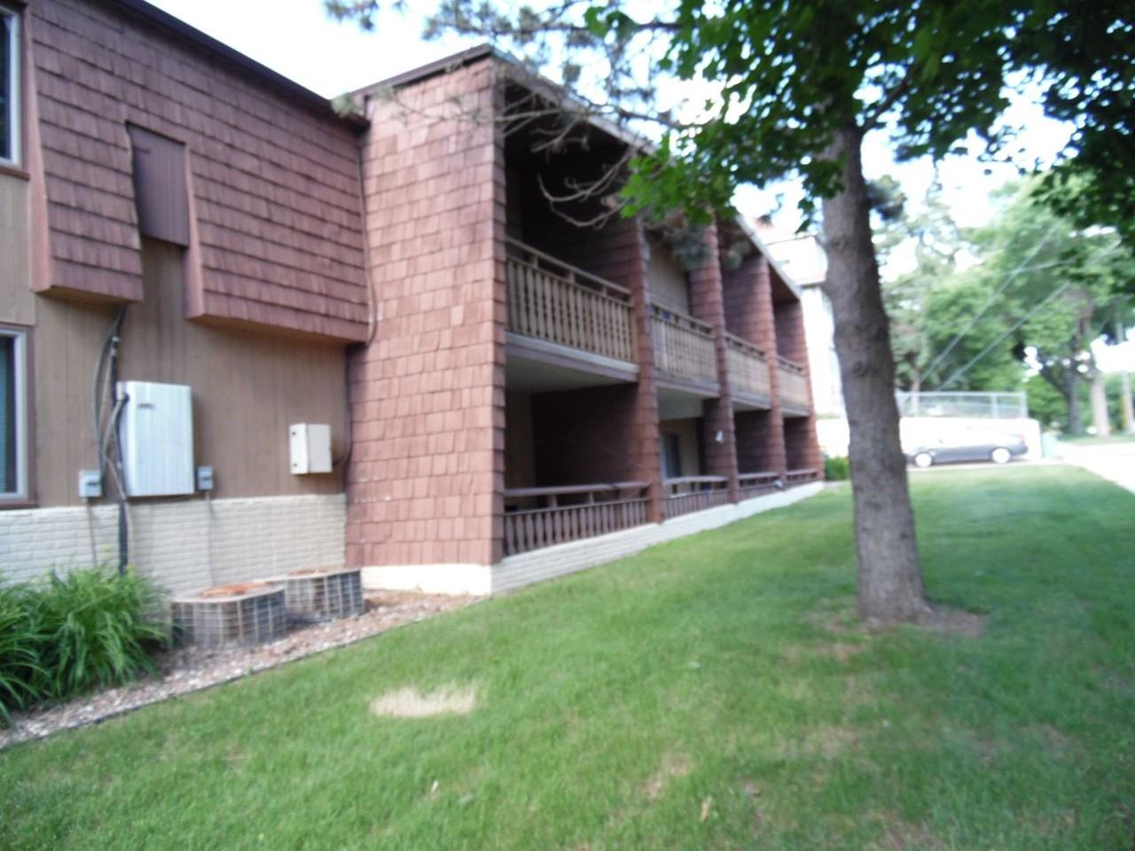 North Lake (NOR400N) - Photo 4 of 30