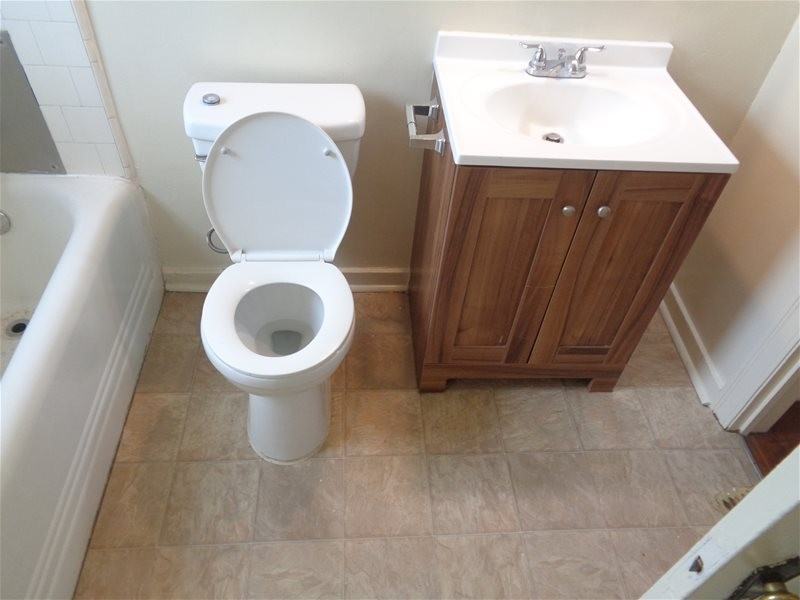 1112 D Street Units 3 #3 - Photo 2 of 8