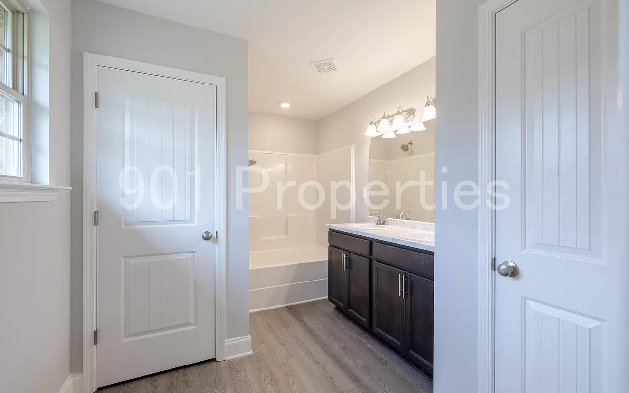 5961 Uselton Dr #1 - Photo 7 of 17