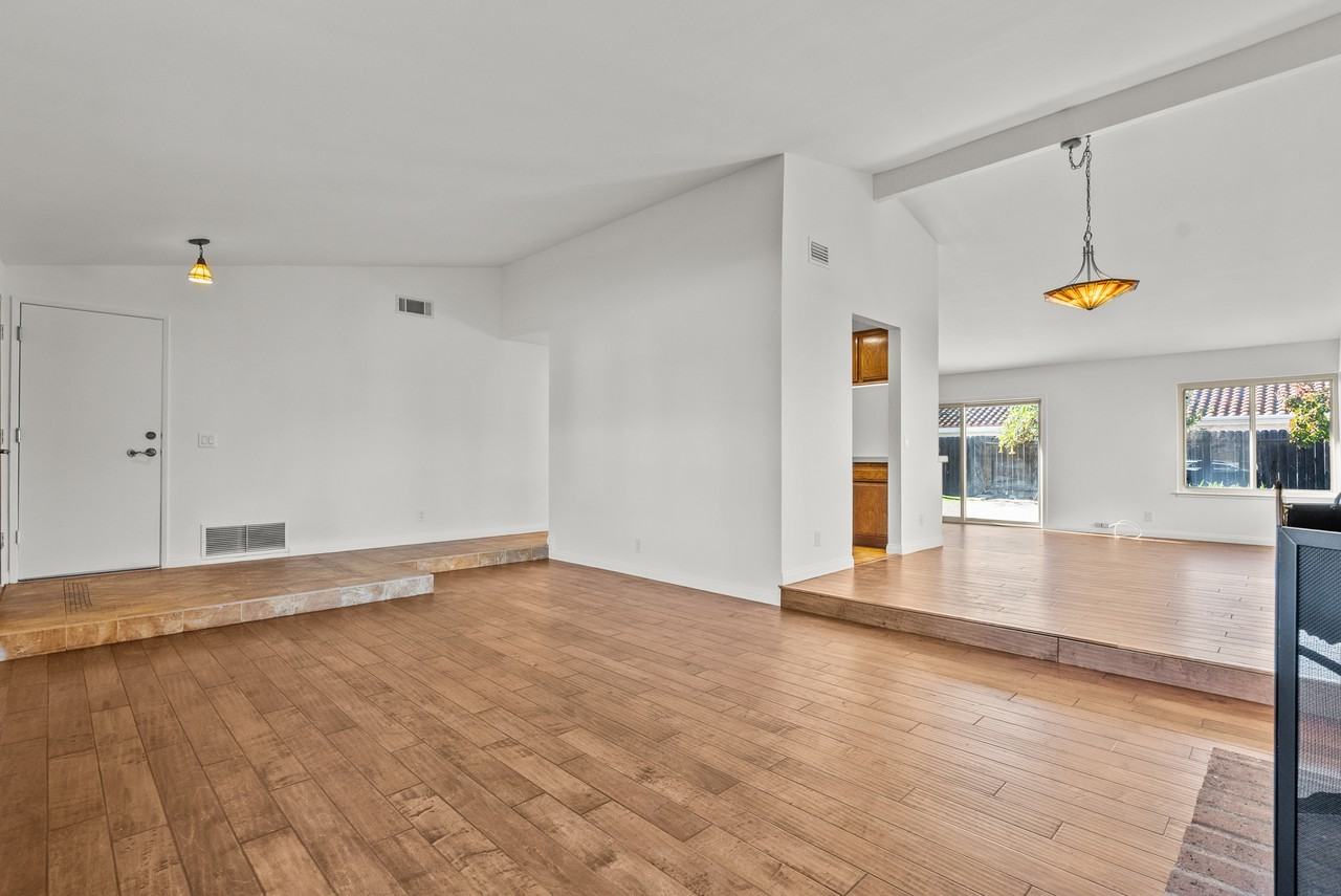 4847 Talmadge Rd #1 - Photo 5 of 48