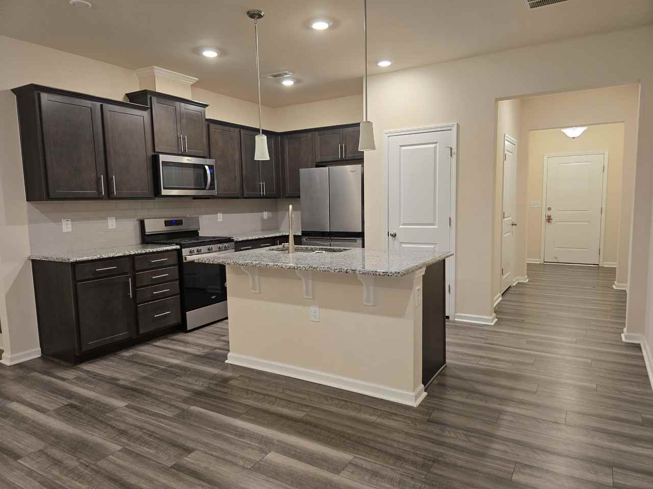 883 Falls Grove Trl #1 - Photo 4 of 21