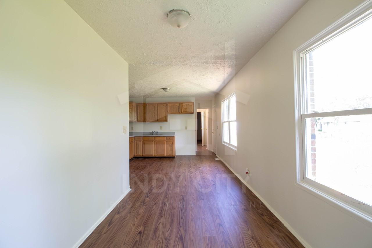 8432 E 37th Pl #1 - Photo 2 of 7