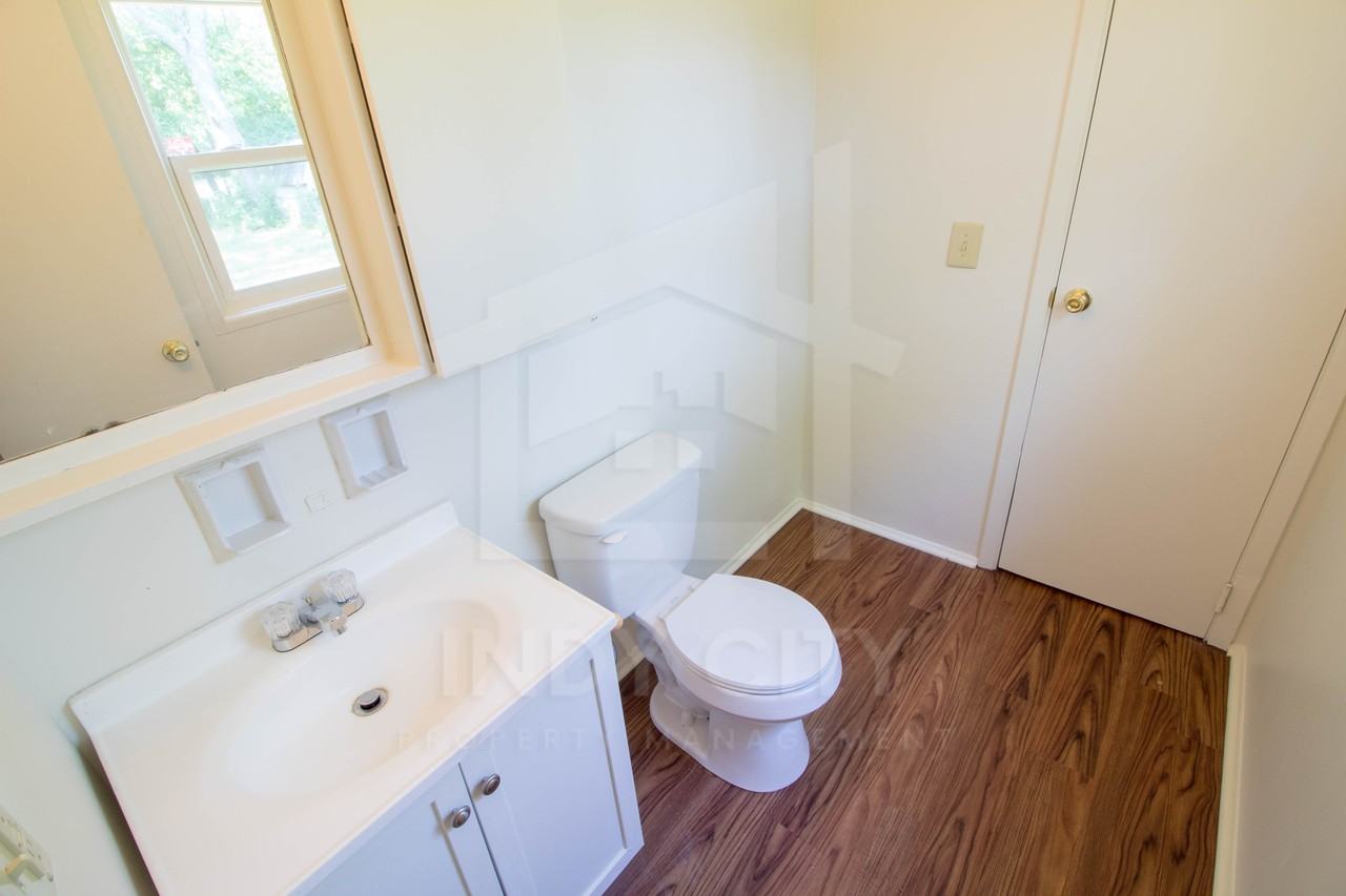 8432 E 37th Pl #1 - Photo 7 of 7