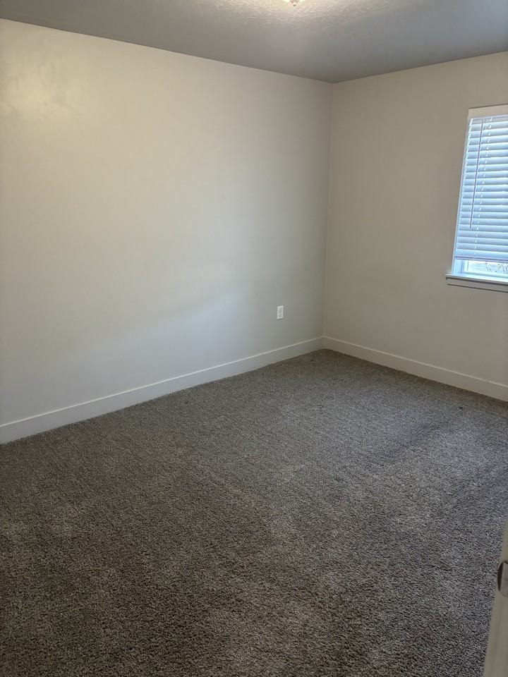 1857 W Quinn Rd #2 - Photo 6 of 12