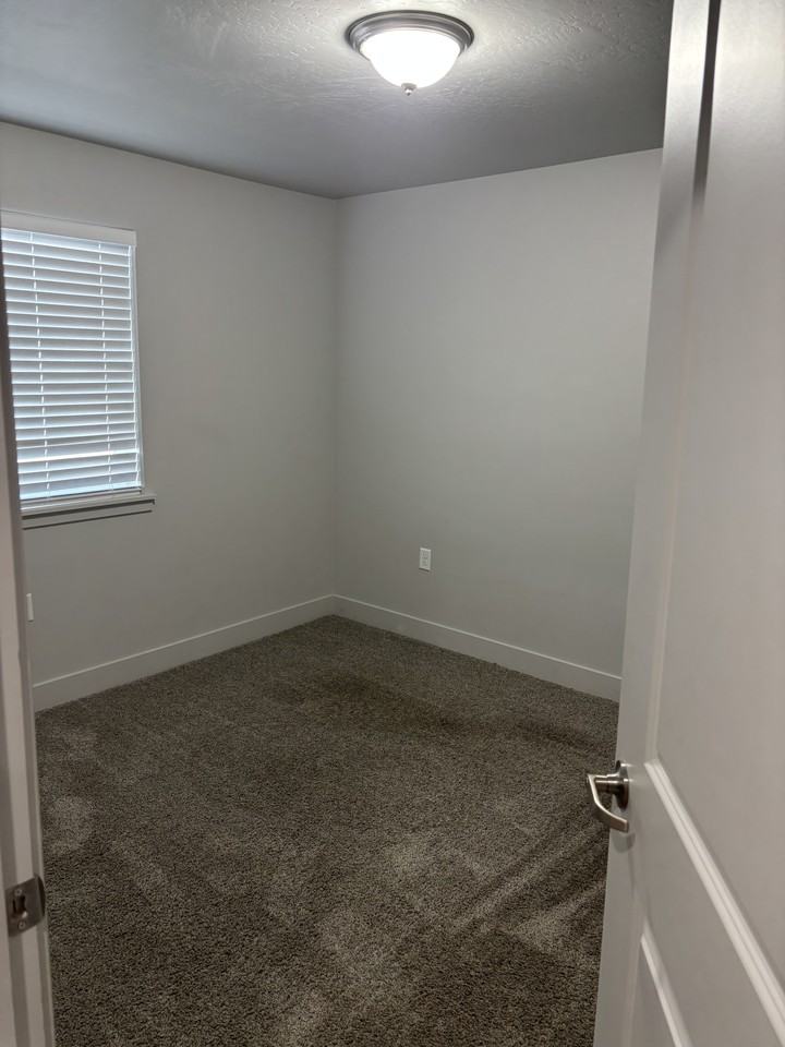 1857 W Quinn Rd #2 - Photo 7 of 12