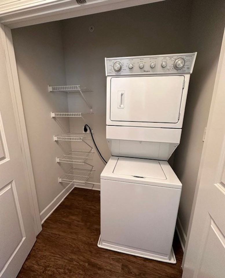 7 N Main St - Photo 7 of 28