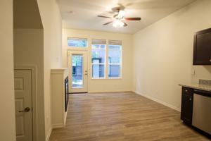 featured image of 15 5607/5625 E Burnside St.; 15 NE 57th Ave