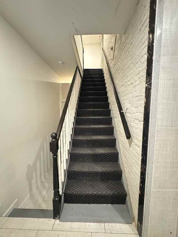 309 Sycamore Street Apartments - Photo 5 of 50