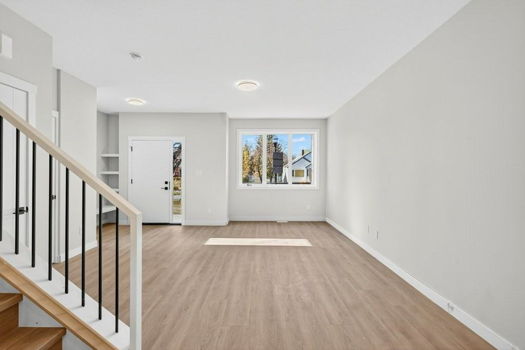 10335 135 St Nw Uppr 1 - Photo 5 of 50