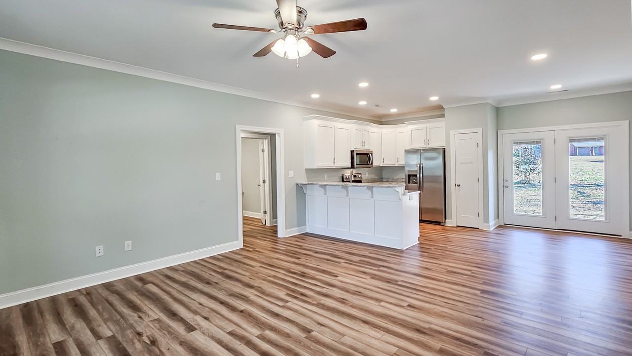 14300 Peek Dr #1 - Photo 2 of 10