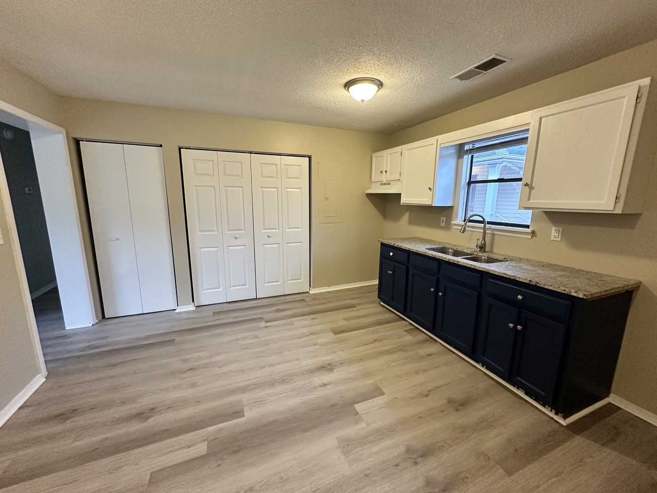 1920 15th Way Sw #1 - Photo 2 of 8