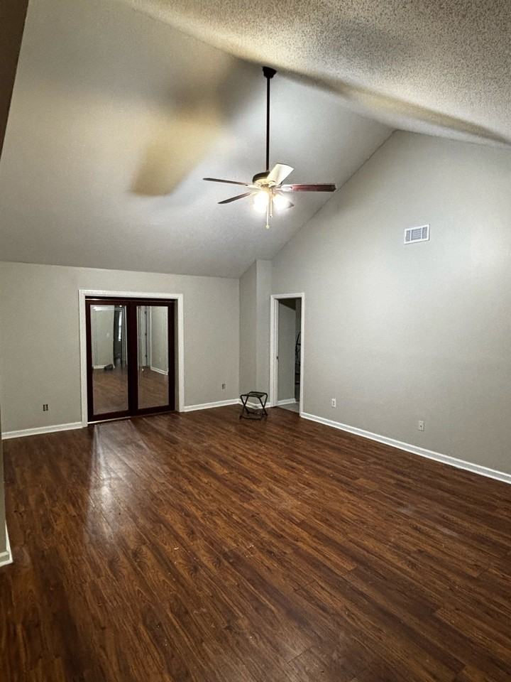 867 Birchwood Ln #1 - Photo 2 of 12