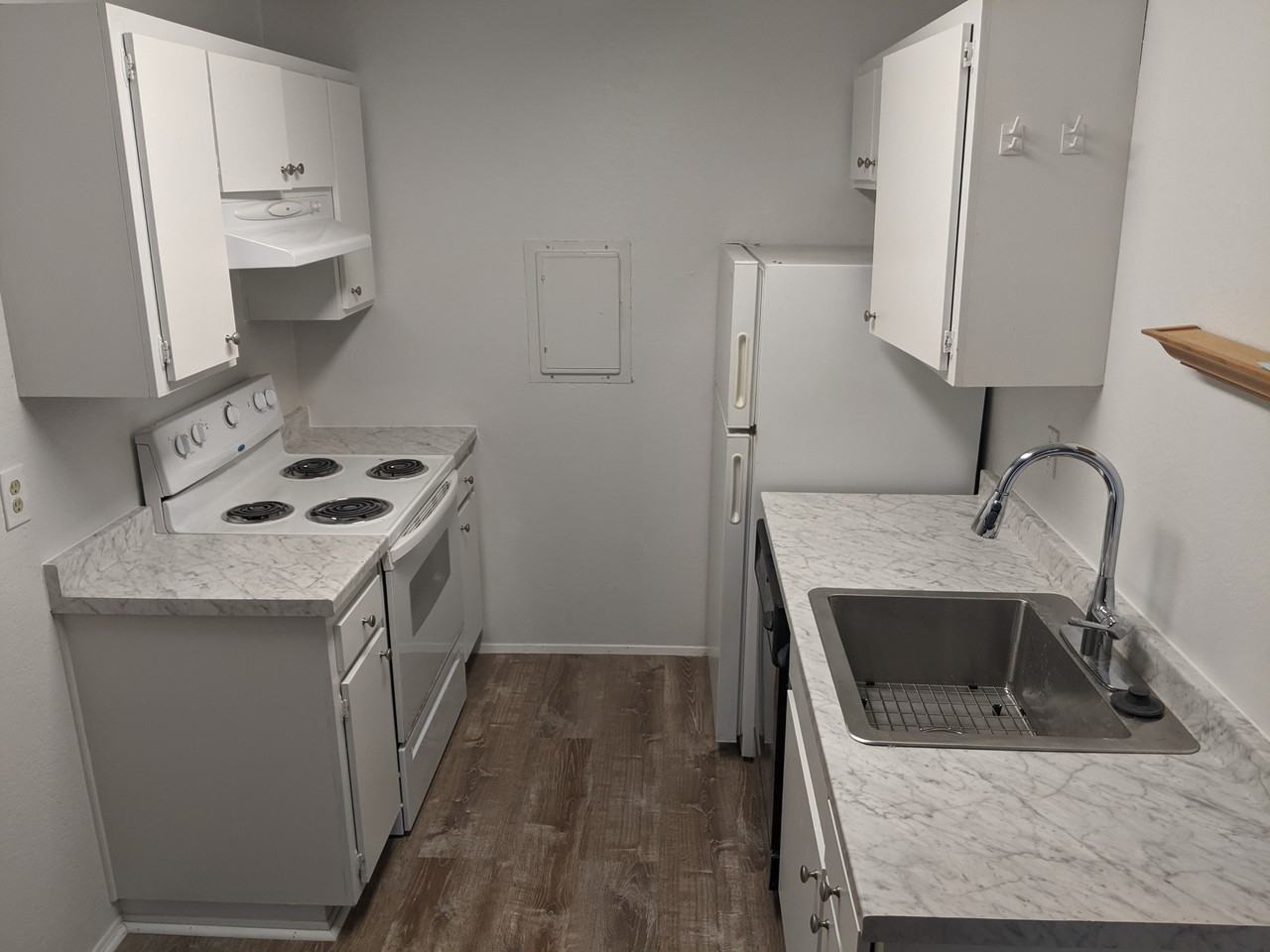 13759 Ne 69th St #1 - Photo 4 of 8