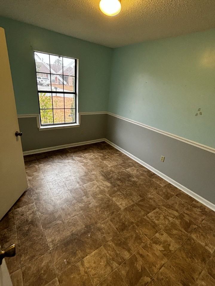 728 Timber Ridge Trl #1 - Photo 6 of 12