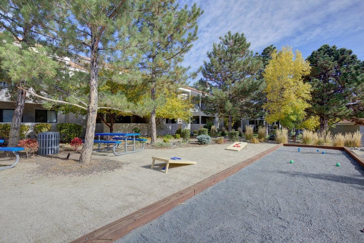 2777 Northtowne Ln - Photo 7 of 33