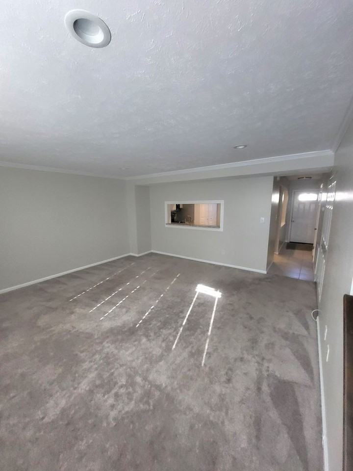 47 Lucinda Ct - Photo 7 of 25