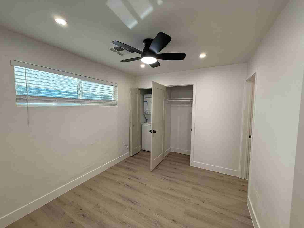 3610 N 27th St - Photo 7 of 29