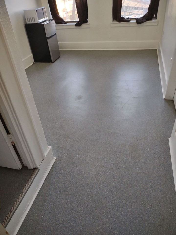 Lincoln Apartments - Photo 2 of 20