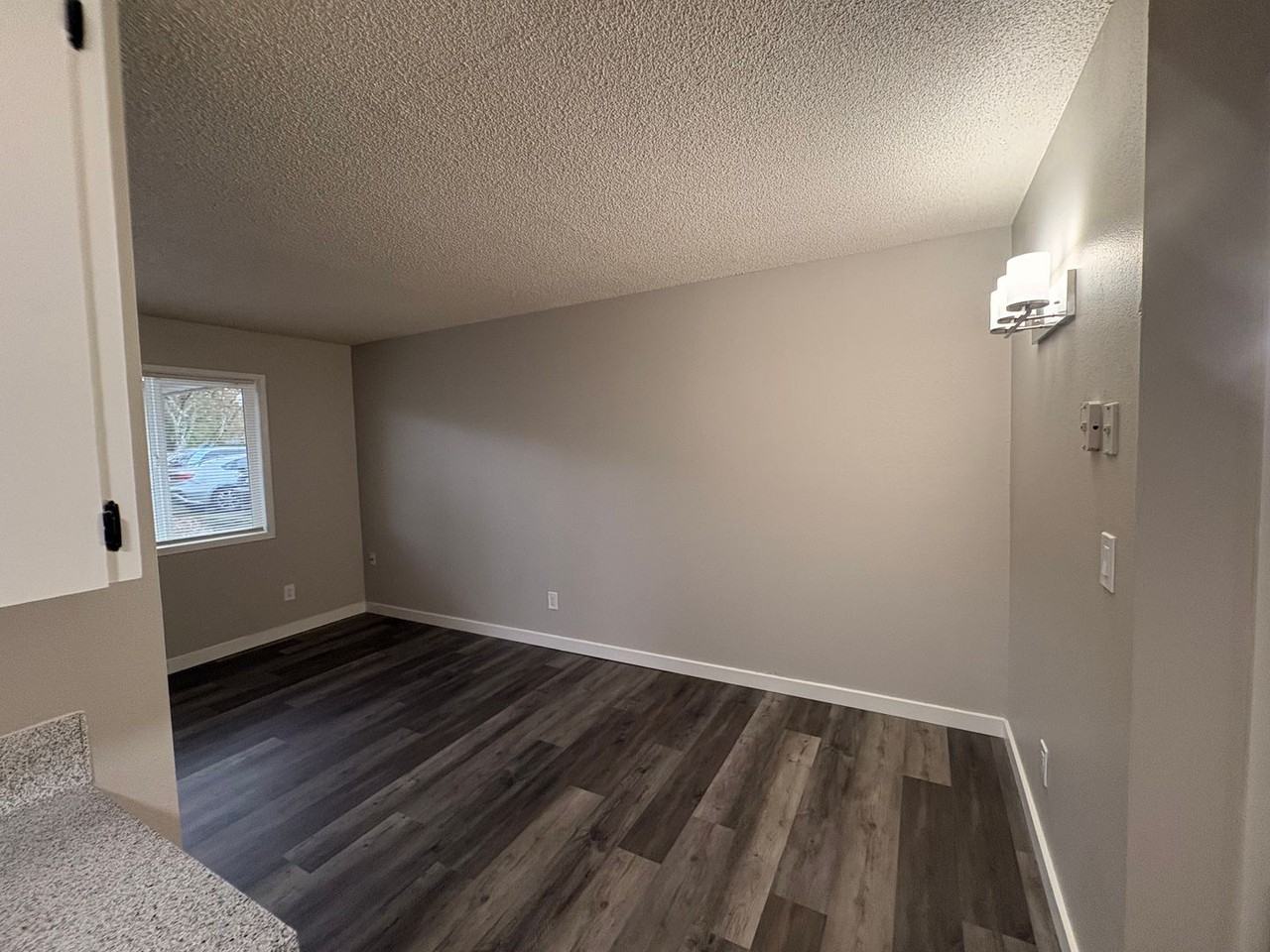 P117 - Gardenside Apartments - Photo 4 of 38