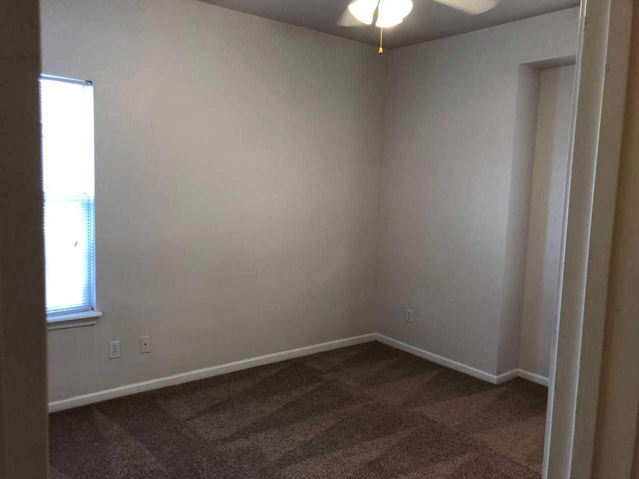 Quail Creek Townhomes - Photo 6 of 10