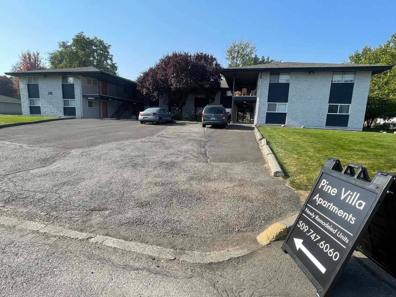 211-219 S Whipple Rd - Photo 2 of 30