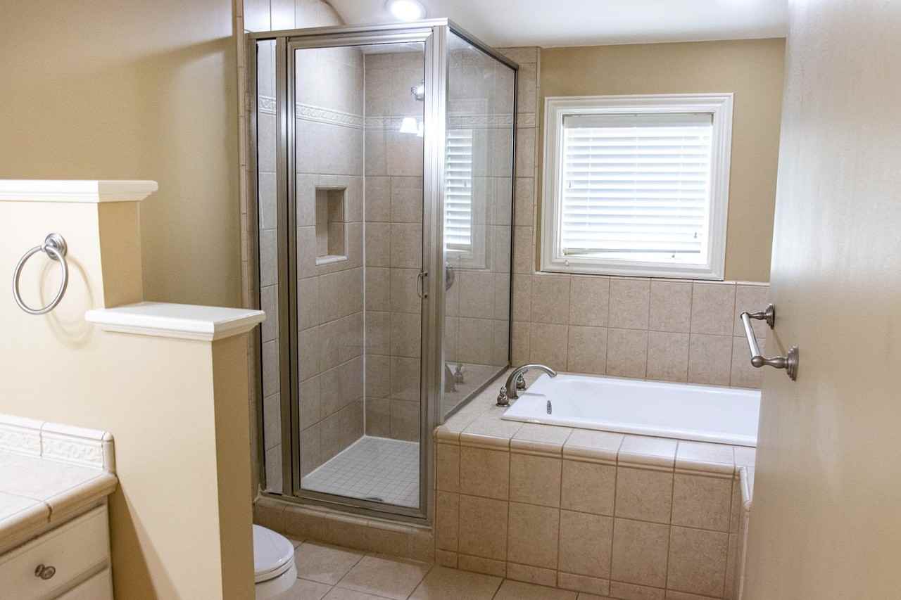 137 Village Ln - Photo 7 of 23